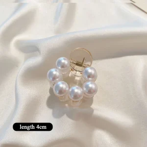 Elegant Big Pearl Hair Claws for Women Korean Acrylic Hair Clips Girls Large Size Barrette Shark Clip Fashion Hair Accessories