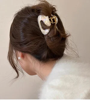 New Irregular Colorful Hair Claw Clips for Women Small Shark Clip Girls Elegant Hairpin French Hair Accessories Female Headdress