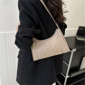 Trendy Women Shoulder Bag PU Leather Underarm Bag Solid Color Handbags Leisure Commuting Small Handle Bags Fashion Zipper Clutch