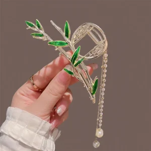 Fashion New Bamboo Tassel Grab Clip Female Ponytail Braid Large Shark Clip Elegant Hair Grab Clip Ancient Style Headdress Female